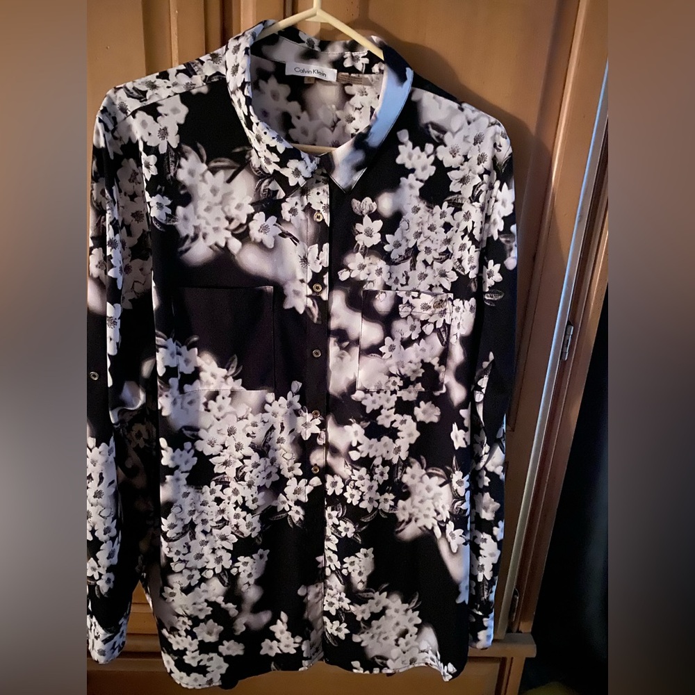 Calvin Klein Monochrome Floral Top